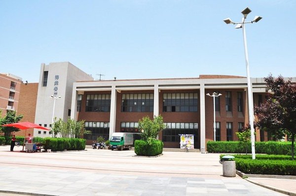 长安校区丁香餐厅