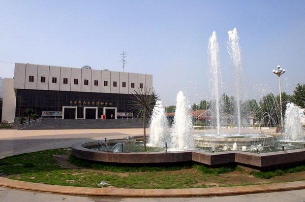 710071